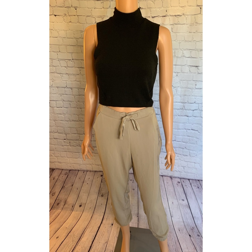 Stradivarius size medium boho comfy tie Tan Trousers NWOT